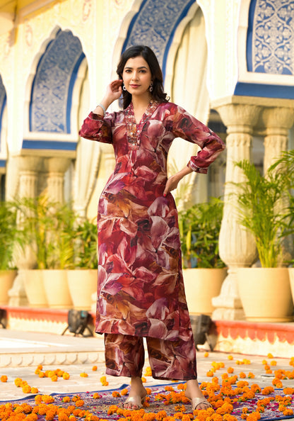 Camellia - three fourth sleeves with a fully flourish design and a attractive neckline